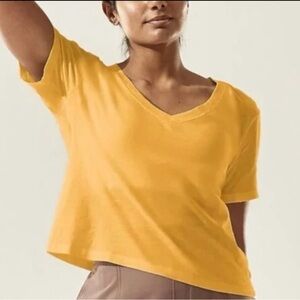Athleta Daily Crop V-Neck Short Sleeve Tee Size Medium Orange NWT